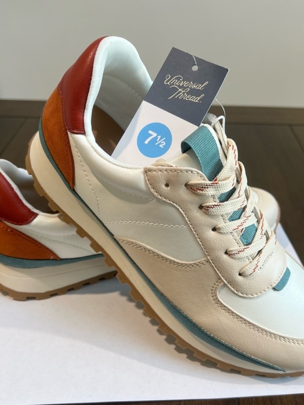 Universal Thread Cream, Teal & Rust Colorblock Retro Sneakers Size 7
